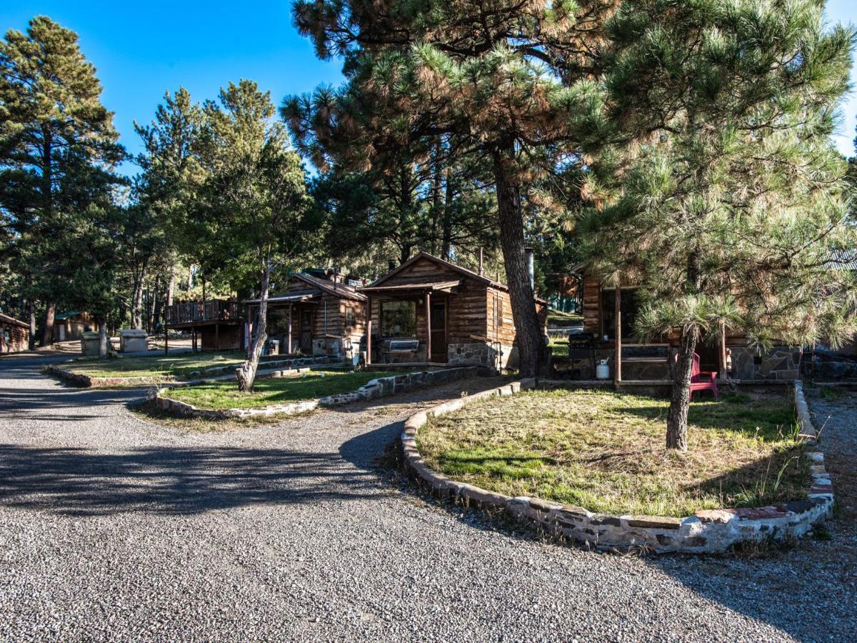 Apache Village 10, King Studio, Midtown, Sleeps 2 Ruidoso Exterior photo